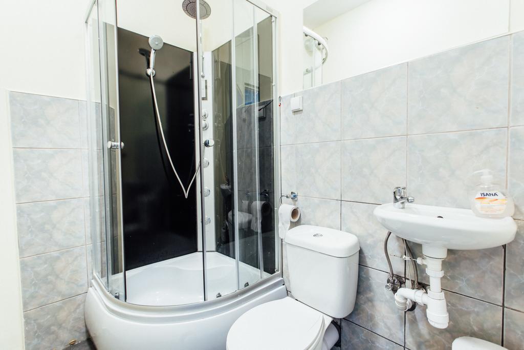 Hostel Kamienica Rynek 7 Katowice Luaran gambar
