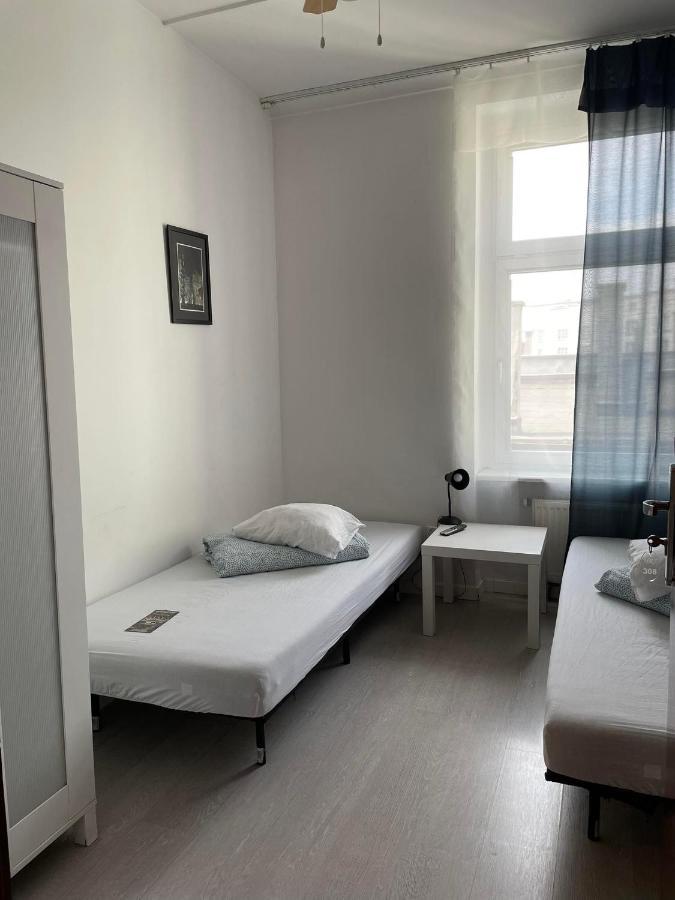 Hostel Kamienica Rynek 7 Katowice Luaran gambar