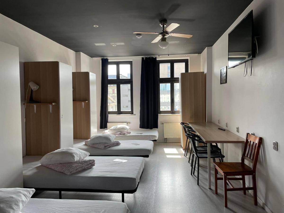 Hostel Kamienica Rynek 7 Katowice Luaran gambar