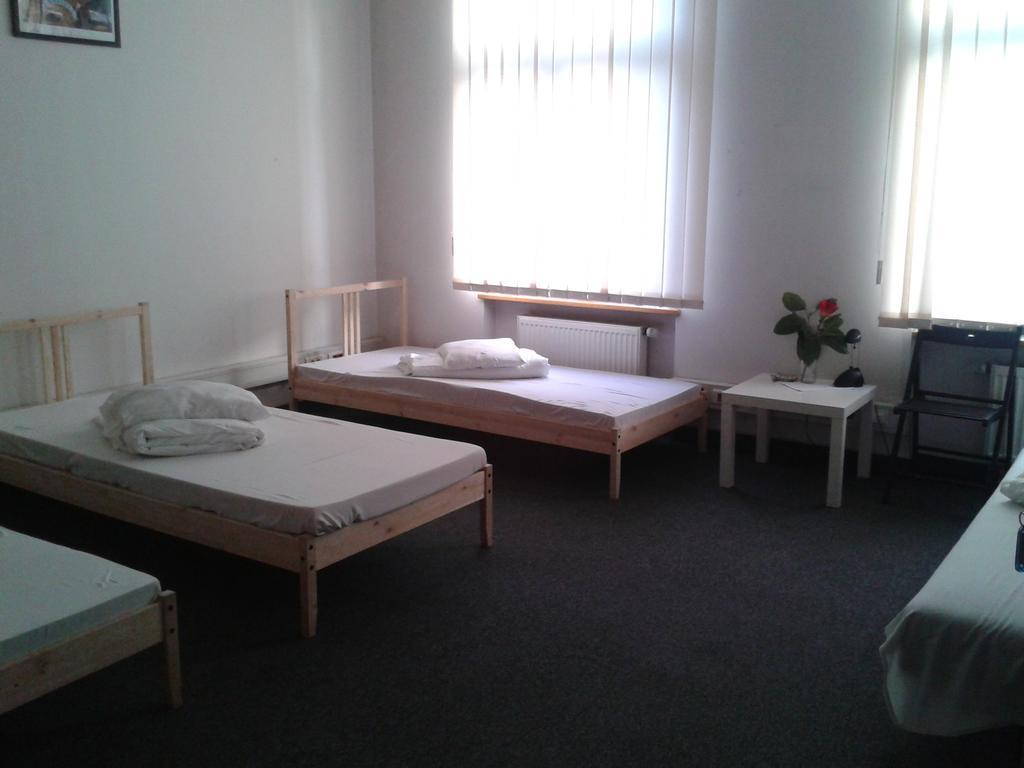 Hostel Kamienica Rynek 7 Katowice Bilik gambar