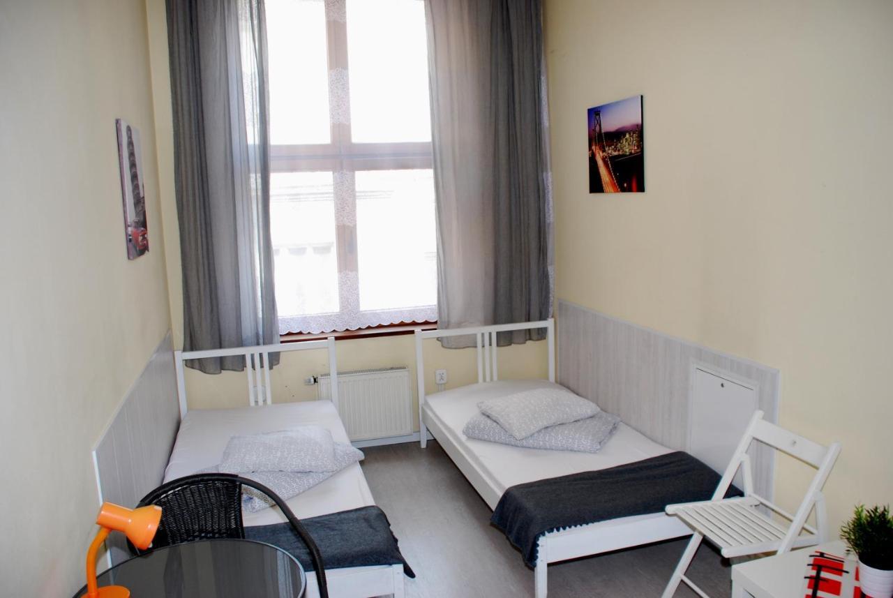 Hostel Kamienica Rynek 7 Katowice Luaran gambar