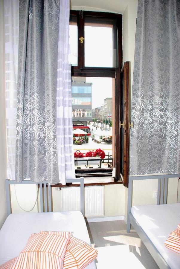 Hostel Kamienica Rynek 7 Katowice Luaran gambar