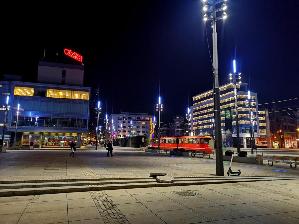 Hostel Kamienica Rynek 7 Katowice Luaran gambar