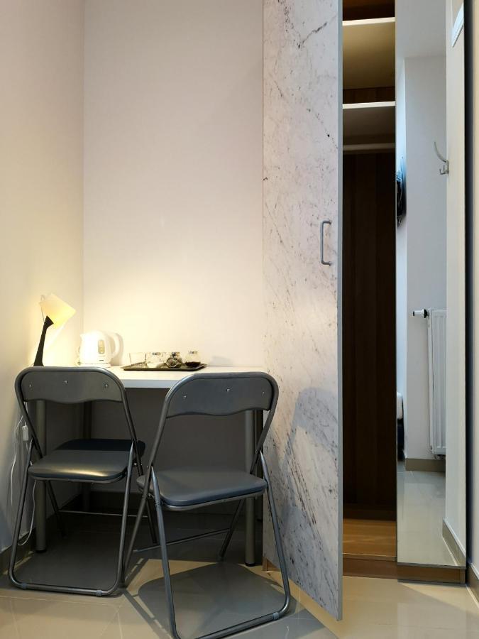 Hostel Kamienica Rynek 7 Katowice Luaran gambar