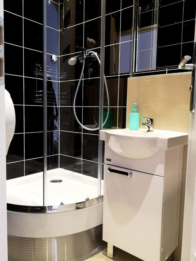 Hostel Kamienica Rynek 7 Katowice Luaran gambar